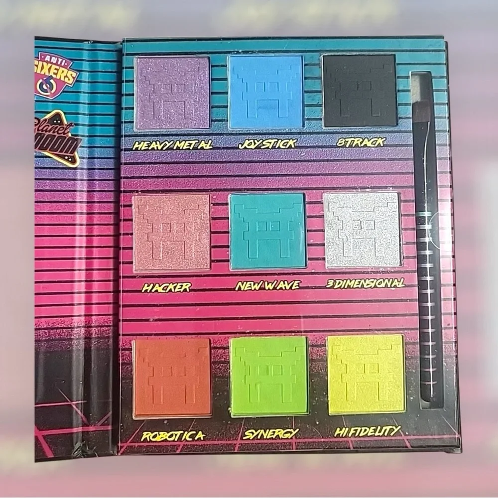 Art3mis Game Over Eyeshadow Palette